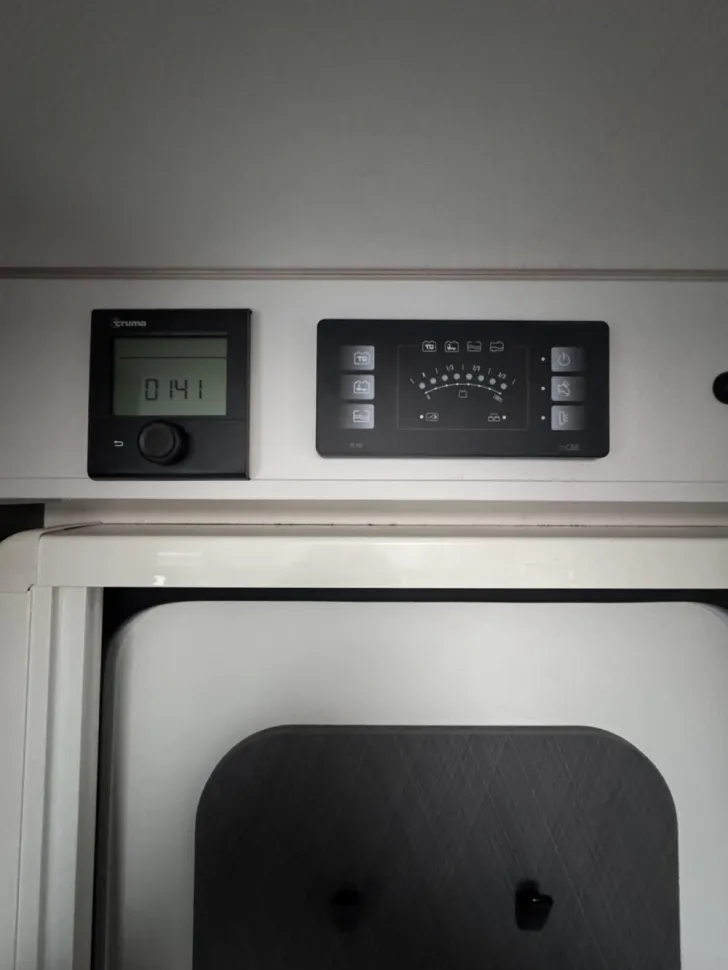 Fahrzeugbild Etrusco V Ford 6.6 SF #17