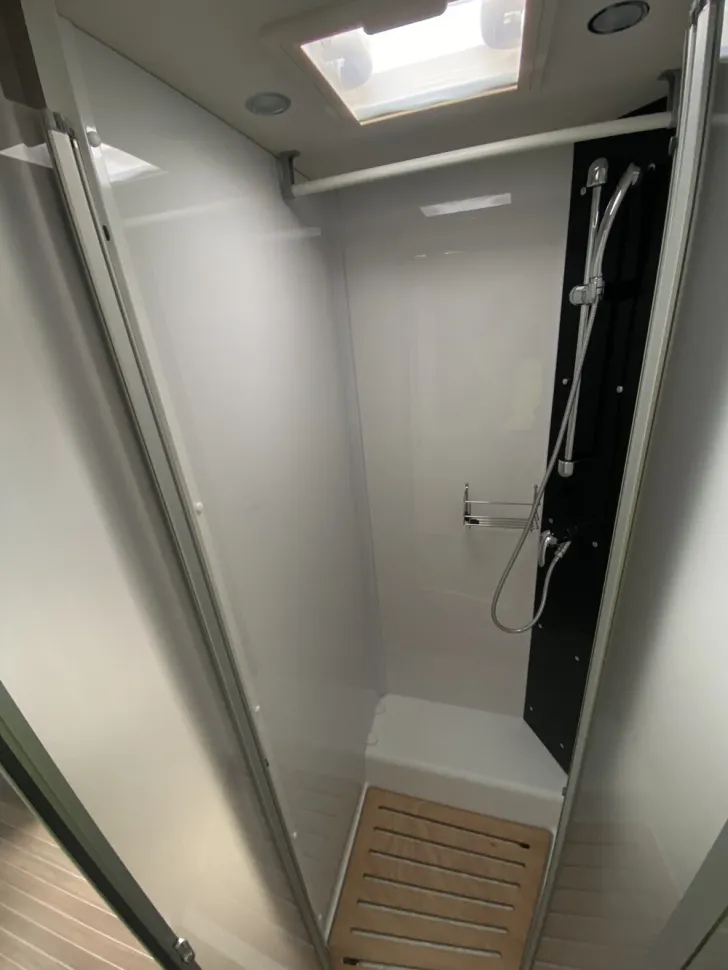 Fahrzeugbild Etrusco T 7400 SBC #9