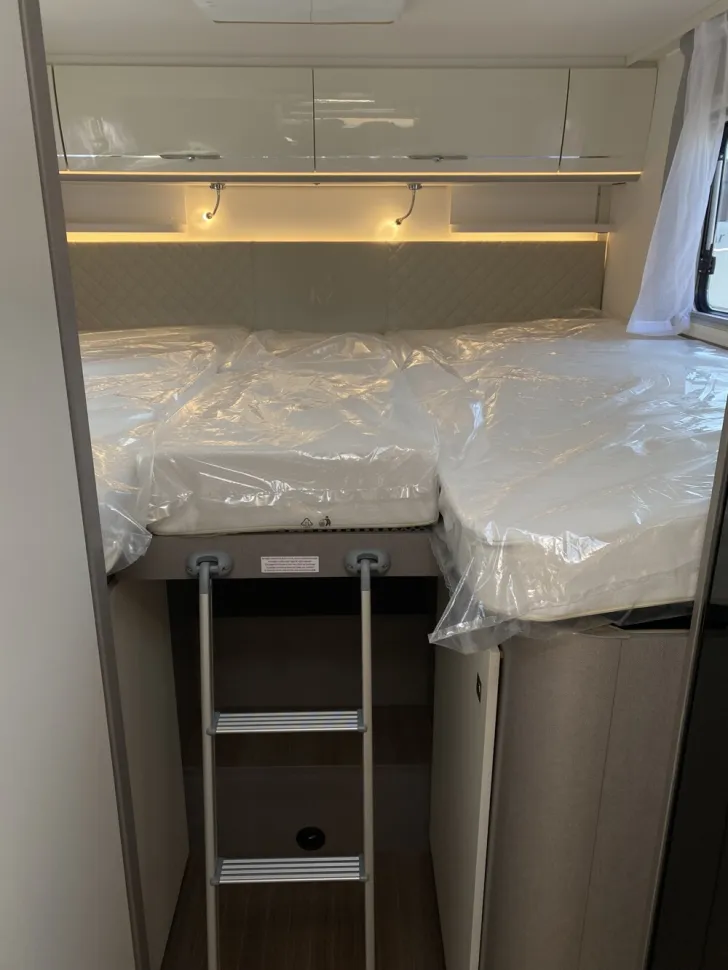 Fahrzeugbild Etrusco T 7300 SB #11