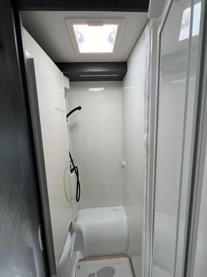 Fahrzeugbild Etrusco A 6.9 SB #12