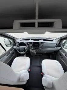 Fahrzeugbild LMC Innovan Ford 592 #10