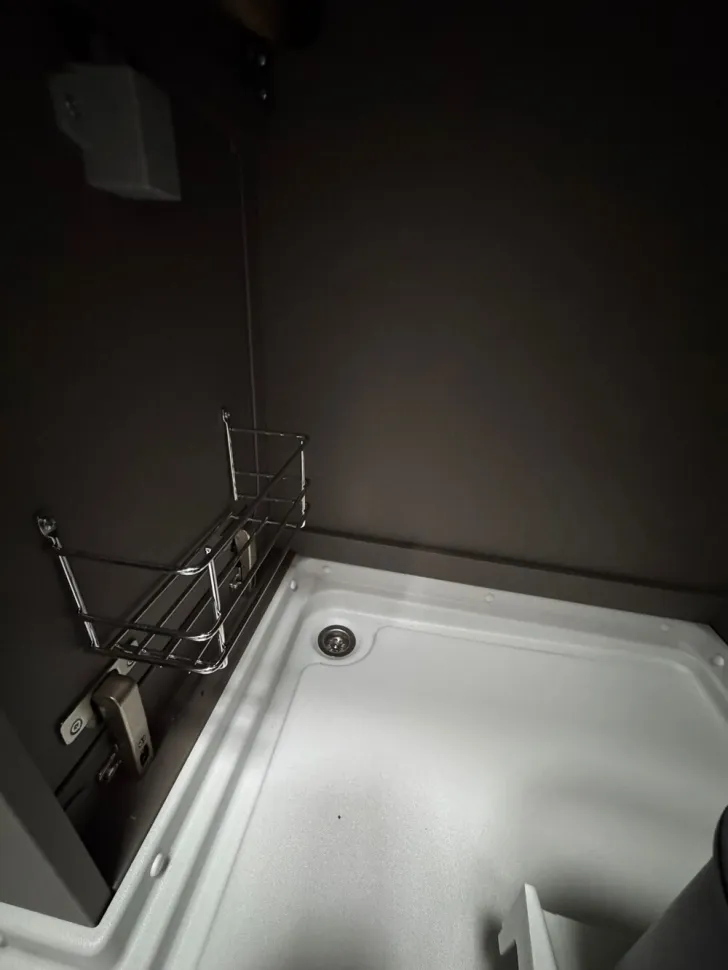 Fahrzeugbild LMC Innovan Ford 592 #22