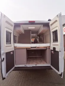 Fahrzeugbild LMC Innovan 640 #6