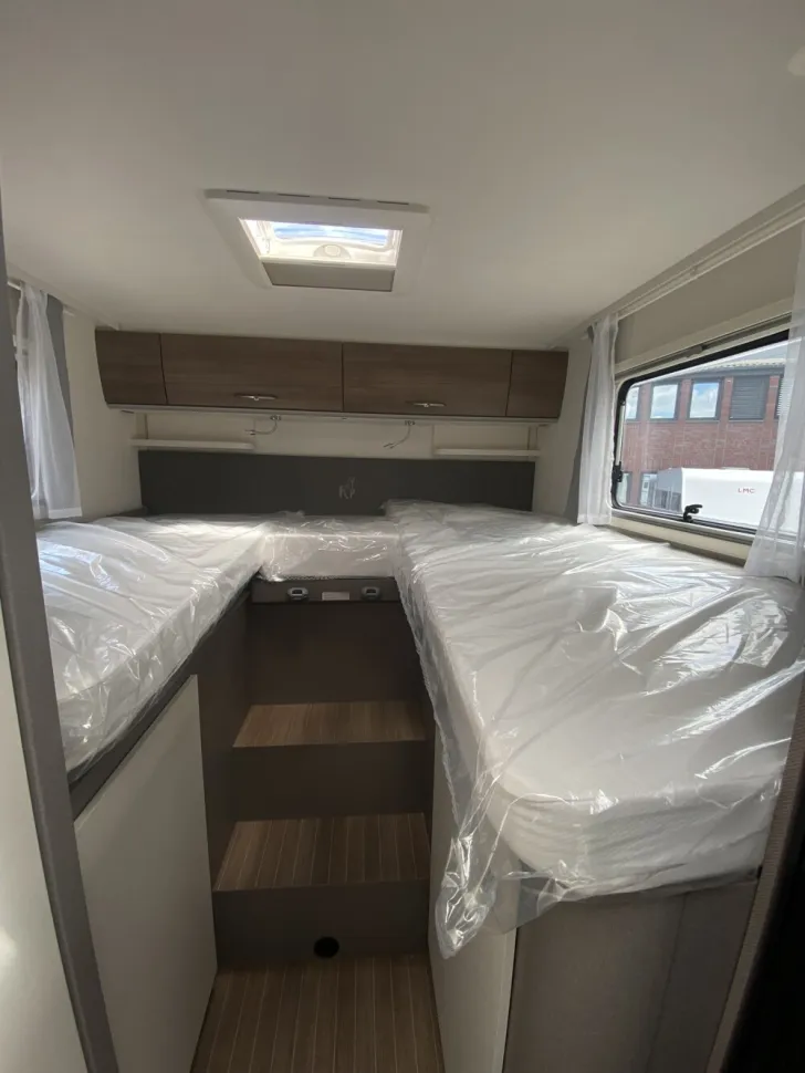 Fahrzeugbild Etrusco T 7300 SB #15