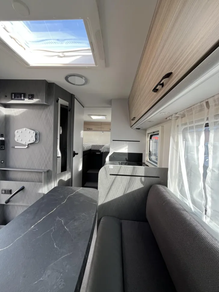 Fahrzeugbild Etrusco V Ford 6.8 SCF #9