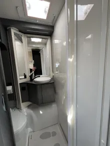 Fahrzeugbild Etrusco V Ford 6.8 SCF #17
