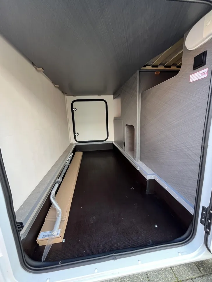 Fahrzeugbild Etrusco V Ford 6.8 SCF #23