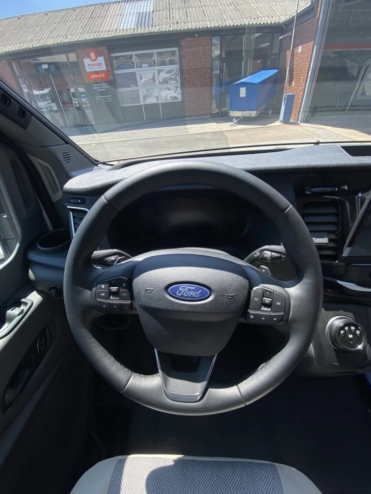 Fahrzeugbild Etrusco V Ford 6.8 SCF #20