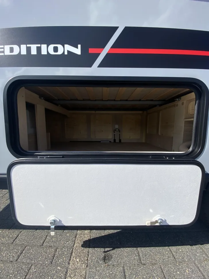 Fahrzeugbild Sterckeman Sport Edition 410CP #15