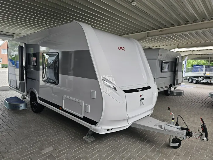 Fahrzeugbild LMC Videro 450 D Dusch Paket, Sondernachlass 7.750 #1