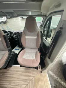 Fahrzeugbild Malibu Van charming 600 #11