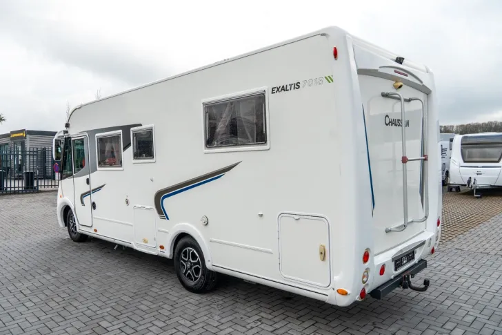 Fahrzeugbild Chausson Excaltis 7018 *SAT*TV*2xBatterie*AHK*Alarmanlage #3