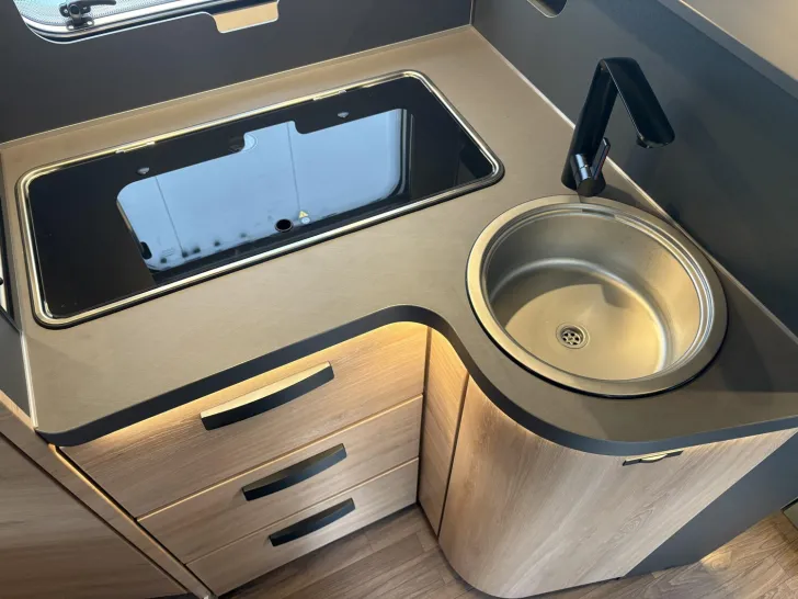 Fahrzeugbild Knaus L!VE WAVE PLATINUM SELECTION 650 MF #9
