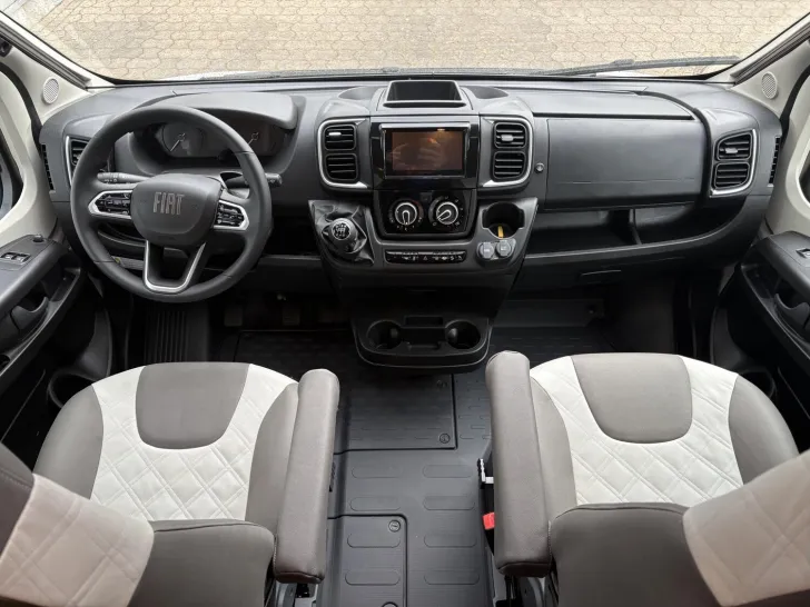 Fahrzeugbild Knaus L!VE WAVE PLATINUM SELECTION 650 MF #23