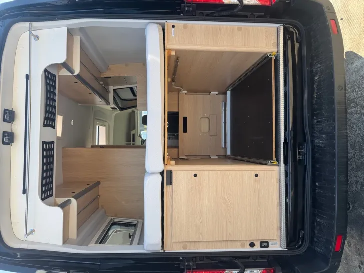 Fahrzeugbild Sunlight Cliff 4x4 Ford Frühjahrsmesse #15