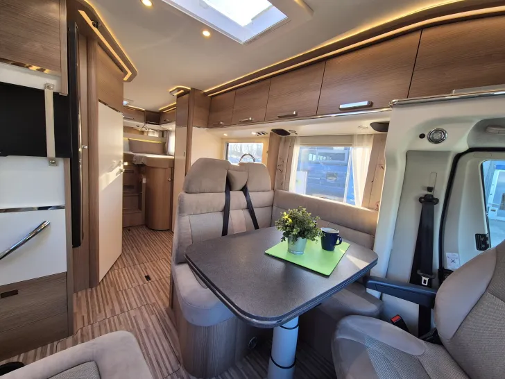 Fahrzeugbild Malibu T 460 LE #13