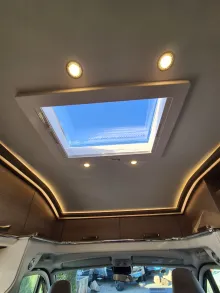 Fahrzeugbild Malibu T 460 LE #33