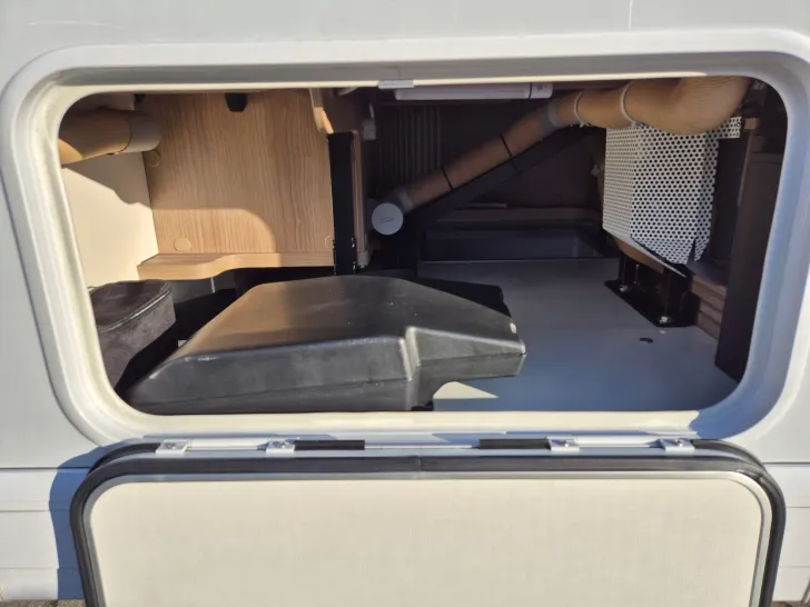 Fahrzeugbild Malibu T 460 LE #42