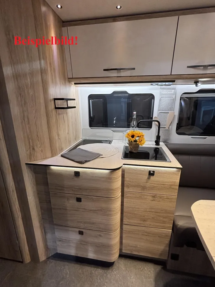 Fahrzeugbild Eura Mobil Profila T PT 726 QF SONDERMPDELL-GOLD LEVEL #5