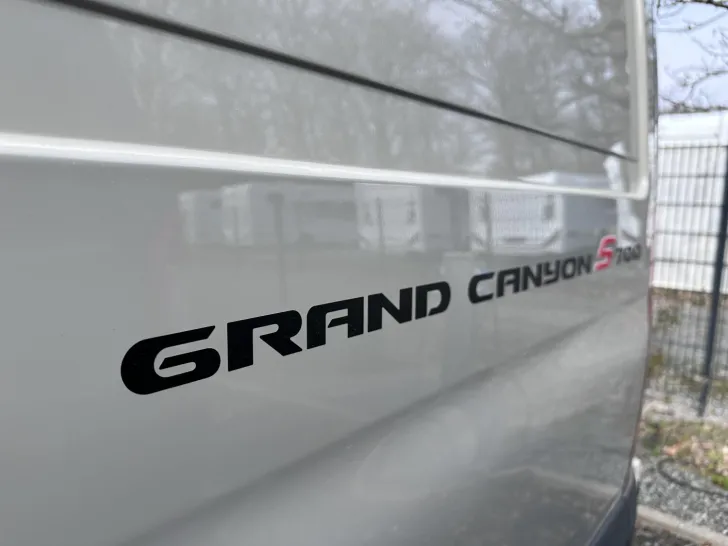 Fahrzeugbild Hymer Grand Canyon S 700 #6