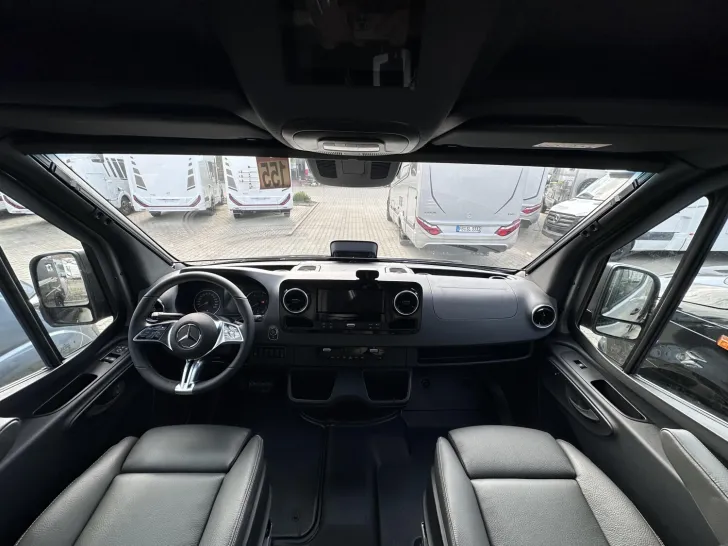 Fahrzeugbild Hymer Grand Canyon S 700 #13