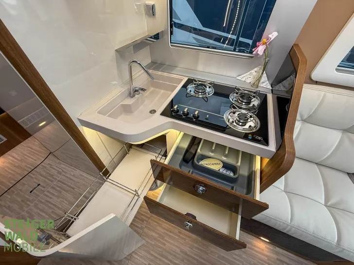 Fahrzeugbild Mobilvetta K. Yacht Tekno Line 90*LITHIUM*ALDE*Uvm. #29