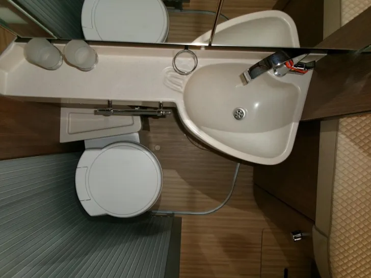 Fahrzeugbild Carthago c-compactline I 144 LE #16