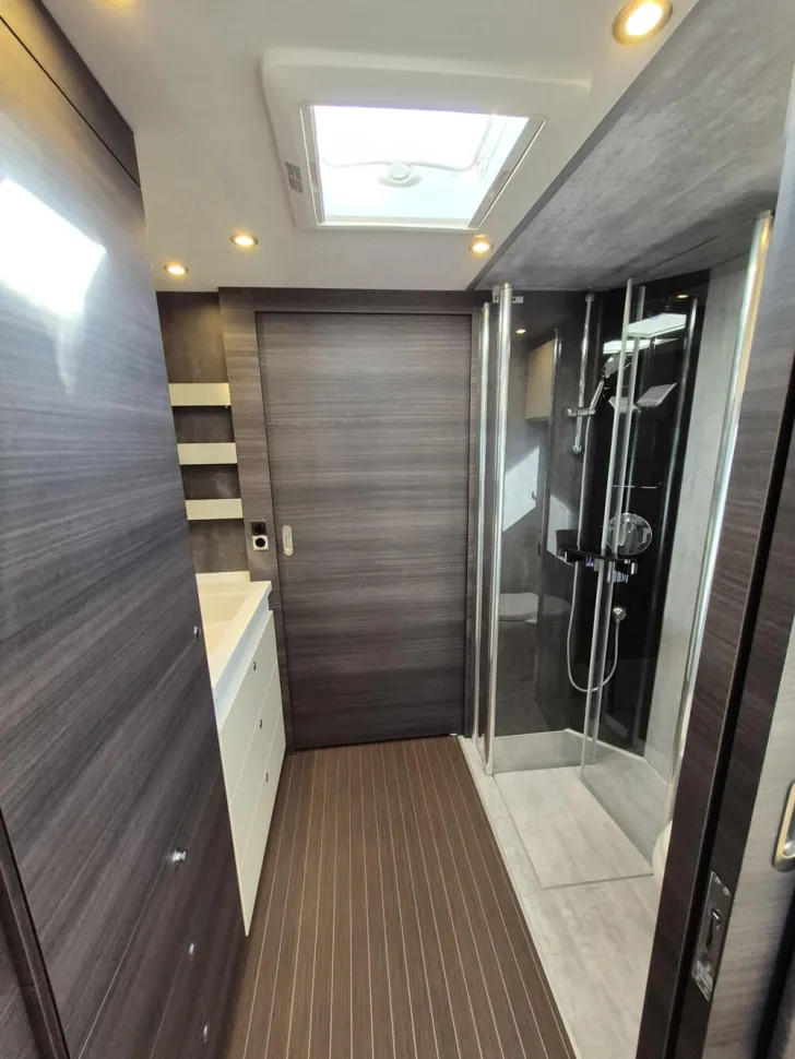 Fahrzeugbild Concorde Carver 850 LI #28