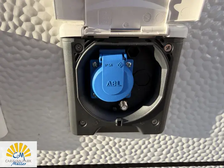 Fahrzeugbild Hobby De Luxe 495 WFB Model 2026 sofort verfügbar #5