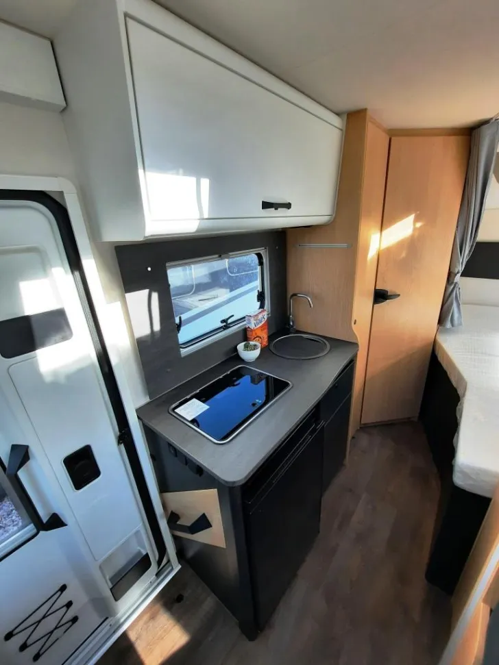 Fahrzeugbild Sunlight T 58 Adventure Edition Verfüg./Sparen Sie 12.886,- € #10