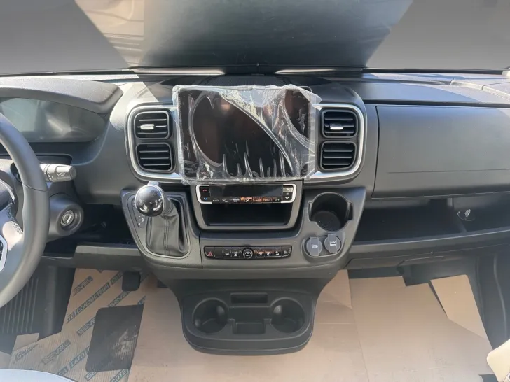 Fahrzeugbild Sunlight Adventure T 68C Keep on Rolling Aktion #9