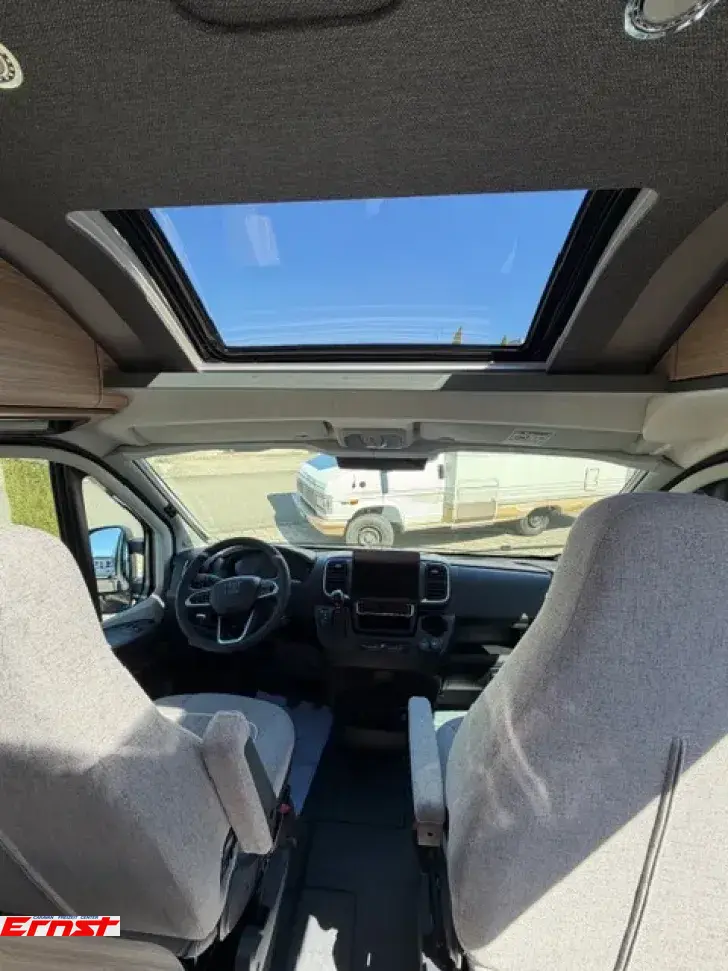 Fahrzeugbild Malibu Van First Class - Two Rooms 640 LE RB charming GT skyview #7