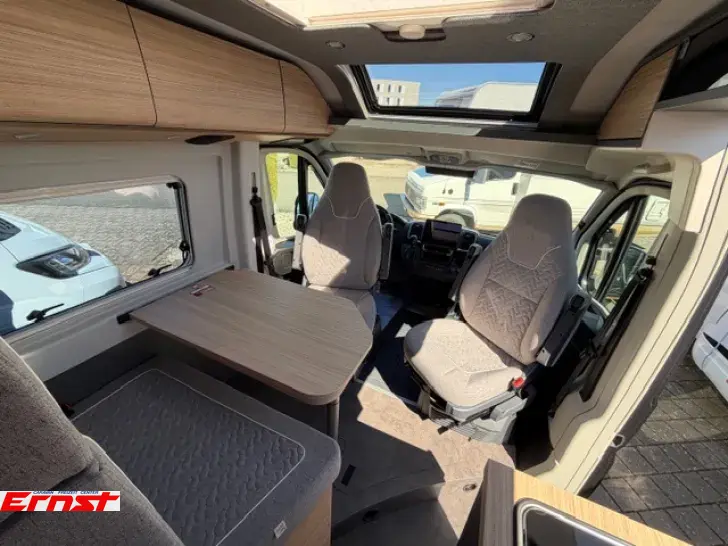 Fahrzeugbild Malibu Van First Class - Two Rooms 640 LE RB charming GT skyview #10