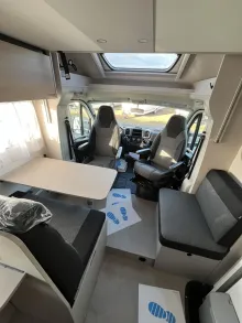 Fahrzeugbild LMC Tracer 690 EL #8