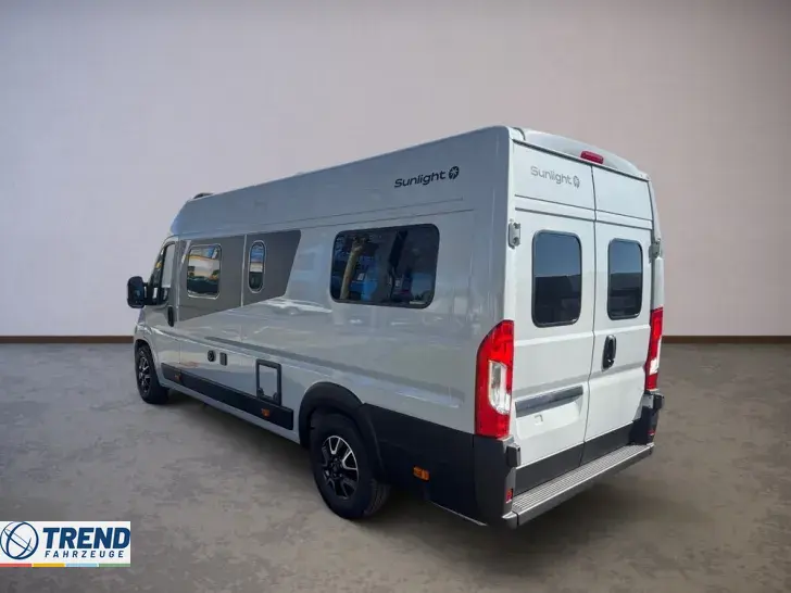 Fahrzeugbild Sunlight Cliff X 640 #4