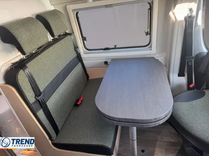 Fahrzeugbild Sunlight Cliff X 640 #12