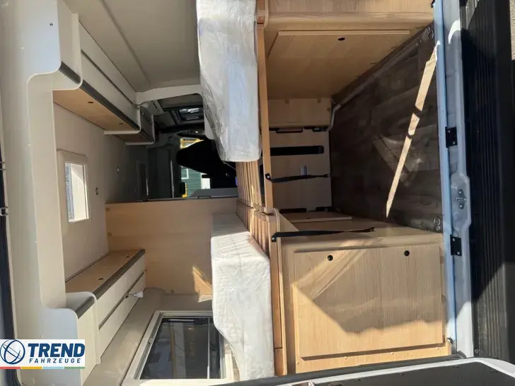 Fahrzeugbild Sunlight Cliff X 640 #19