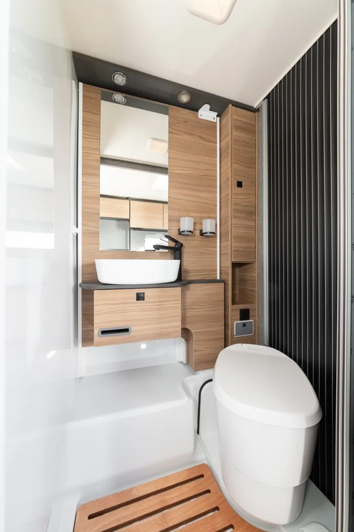 Fahrzeugbild Dethleffs Globebus Performance 4x4 T 16 * Der Kurze 4x4 * #16