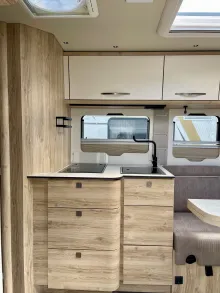 Fahrzeugbild Eura Mobil Profila T 720 EF Mondial Edition Edition 101 5 Jahre Garantie #9