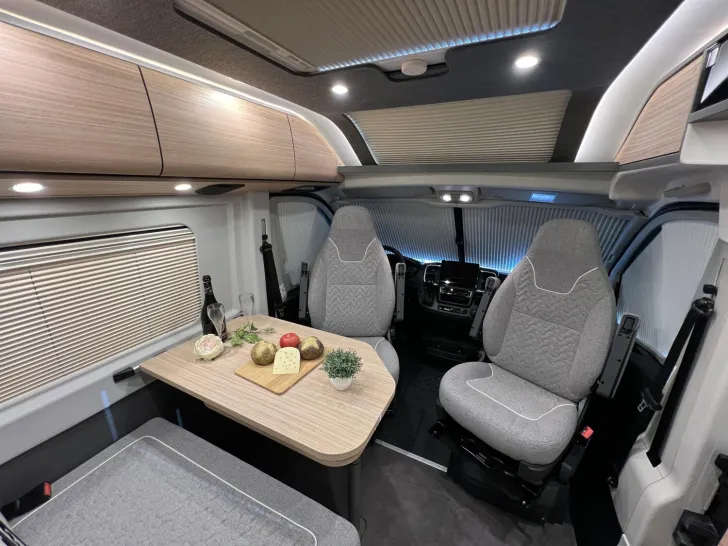 Fahrzeugbild Malibu Van first class - two rooms GT skyview 640 LE RB Fiat (727) #13