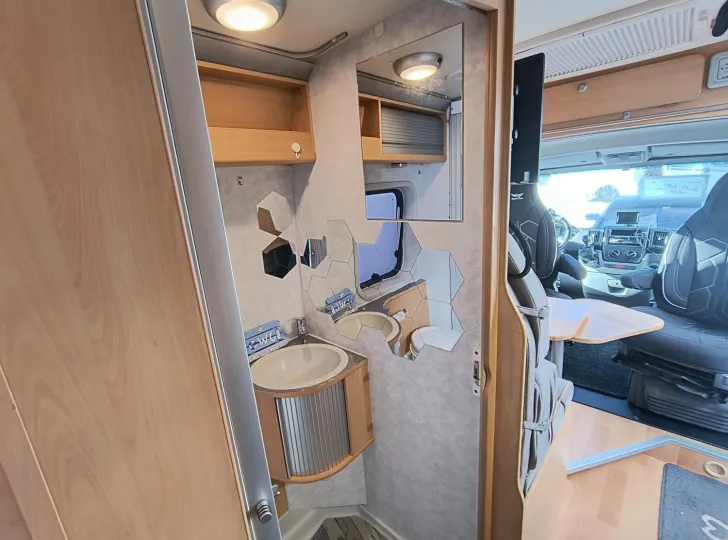 Fahrzeugbild Adria Twin 600 #10