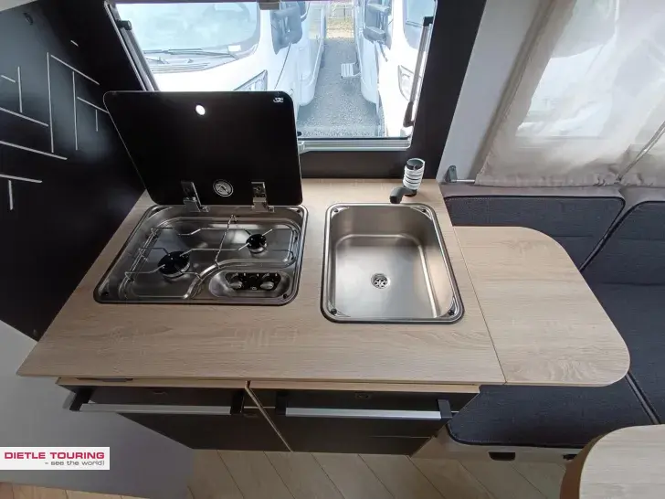 Fahrzeugbild Challenger Teilintegriert Graphite Edition 328 Mj. 26 #8