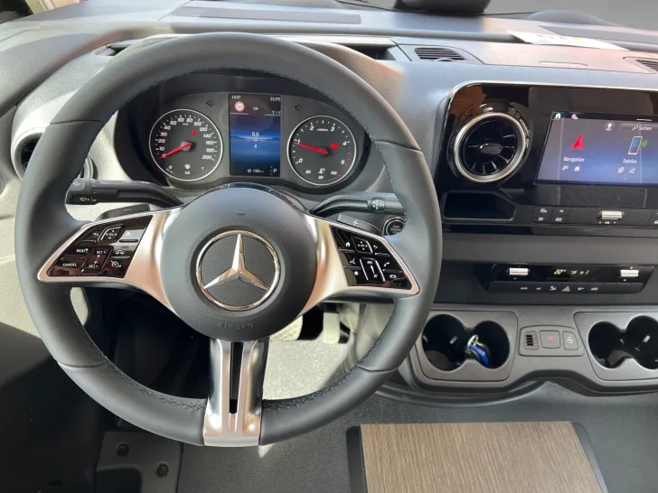 Fahrzeugbild Carthago C2-tourer I 145 RB LE comfort Mercedes (319) #10