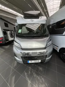 Fahrzeugbild Carado T 328 #1