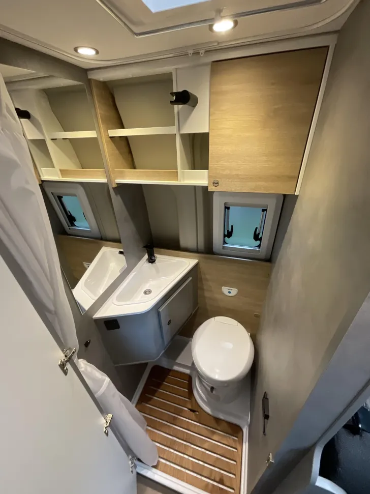 Fahrzeugbild Crosscamp ADVTR 5.4 DF Peugeot #10