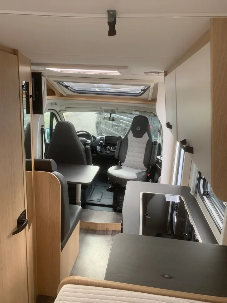 Fahrzeugbild Sunlight V 66 Adventure Edition #8