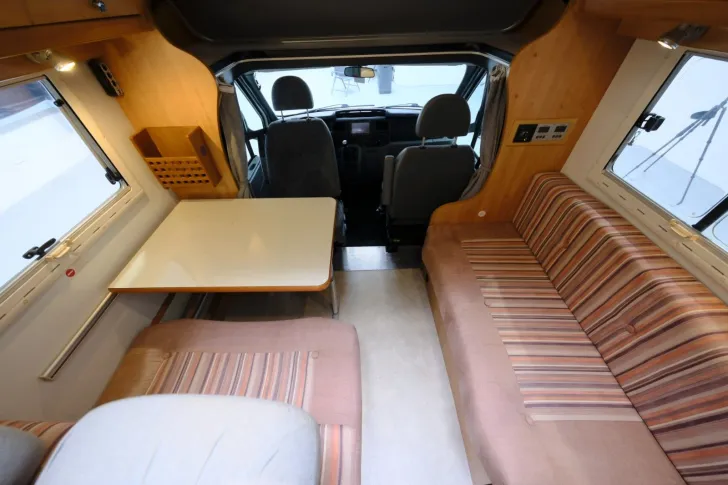 Fahrzeugbild Laika X 695 R/Festbett/Garage/Klima/Solar/Markise #8