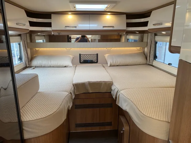 Fahrzeugbild Carthago c-tourer T 143 LE Hubstützenanlage,Alarmanlage #17