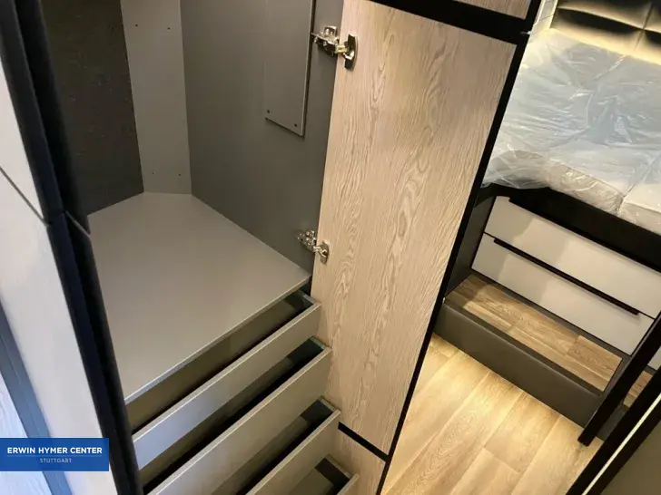 Fahrzeugbild Niesmann + Bischoff Flair 880 #25