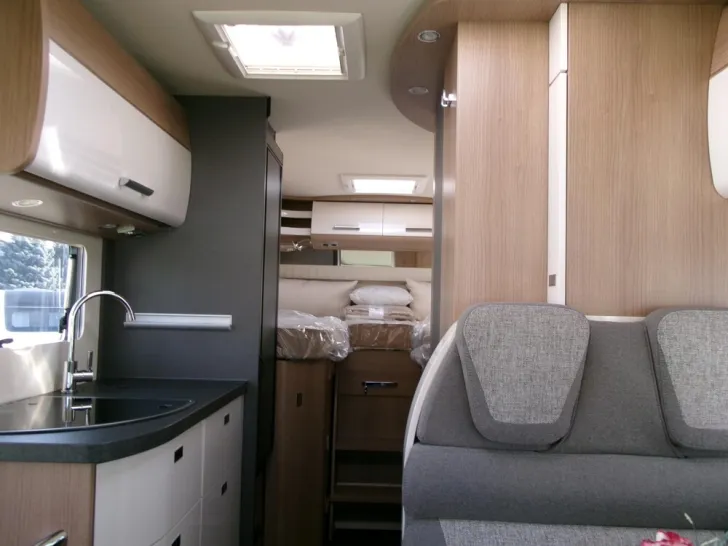 Fahrzeugbild Carthago C2-tourer I 141 KB LE comfort Mercedes #6